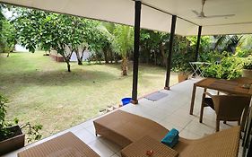 Surf Tropical Villa Takamaka